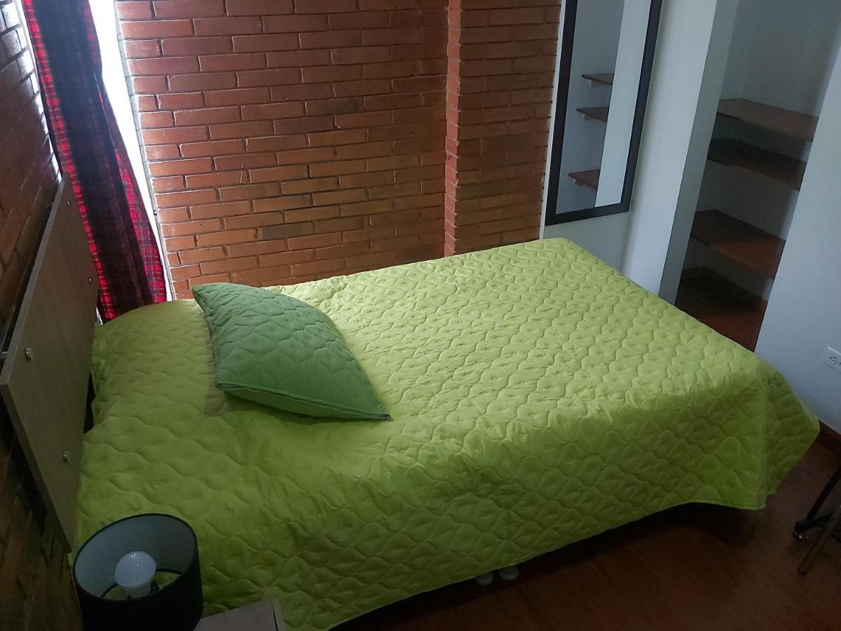Hospedaje Sary House Bogotá Exteriör bild